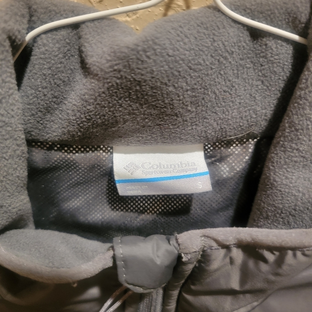 Columbia Jacket - Picture 5 of 5